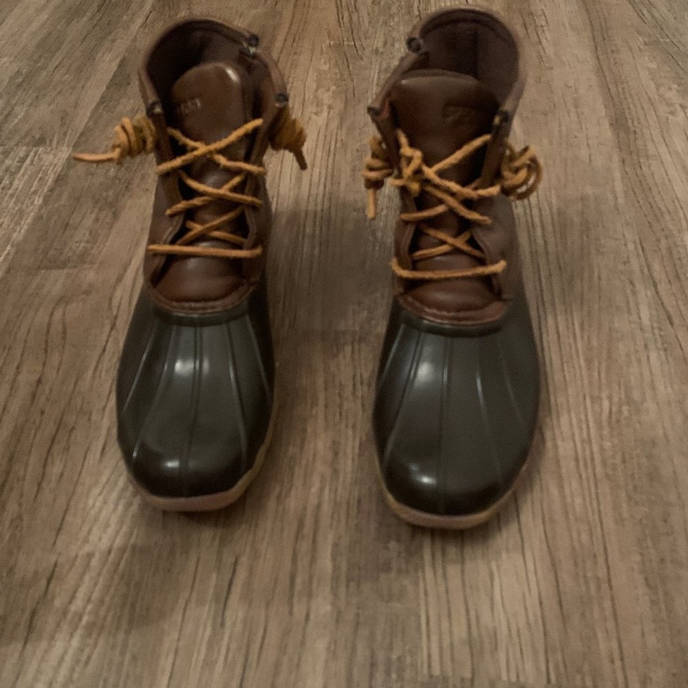 Girls Sperry Duck boots